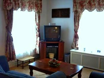 Four Creeks Bed & Breakfast Girard Ngoại thất bức ảnh